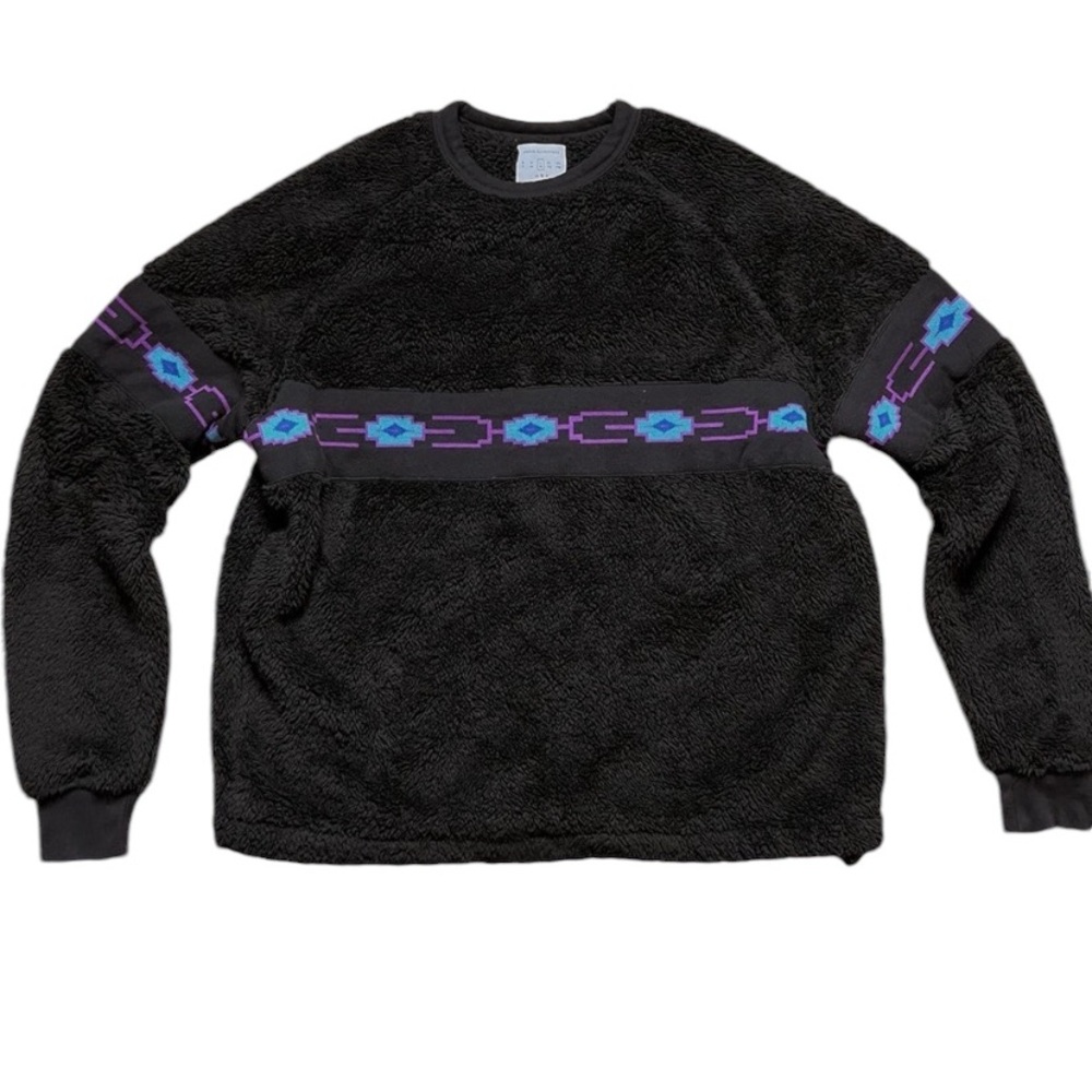 Urban outfitters Sherpa crewneckk pullover sweater size small
